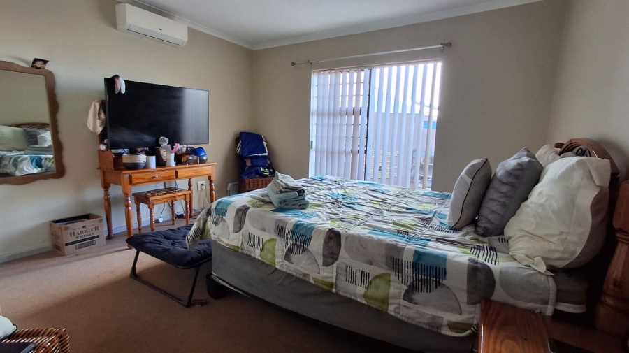 3 Bedroom Property for Sale in Seemeeu Park Western Cape